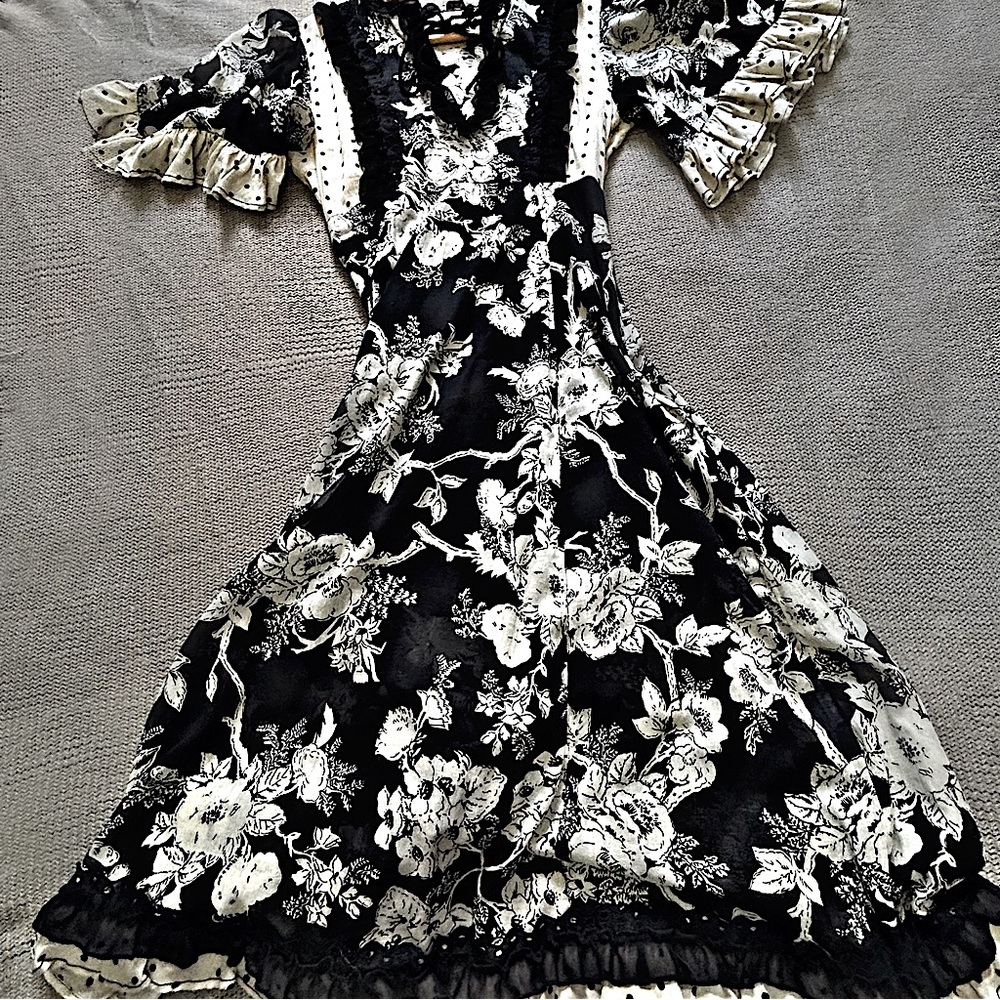Cottage Core Midi Floral Ruffle Dress